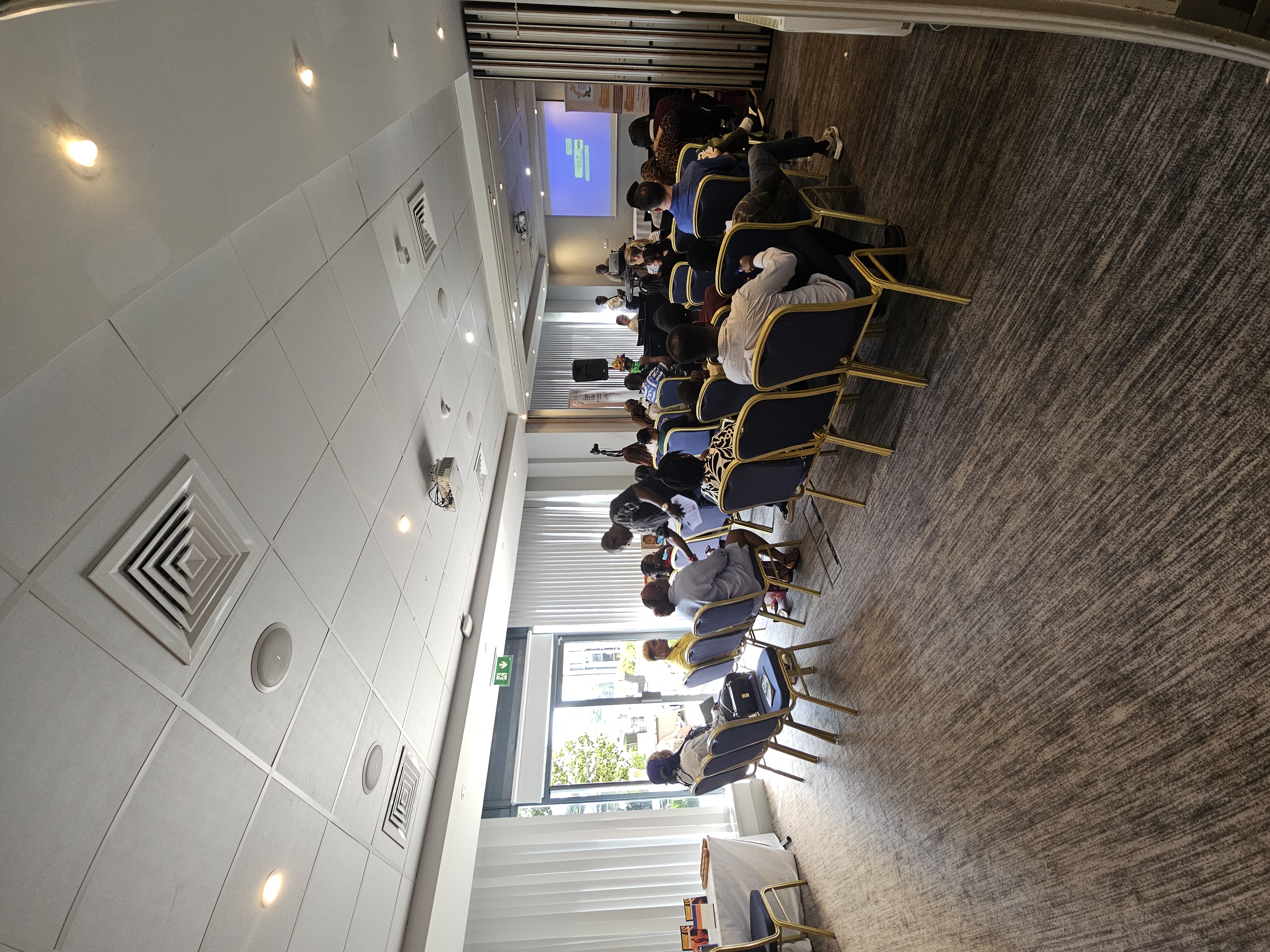 Guest speaker presenting at health event